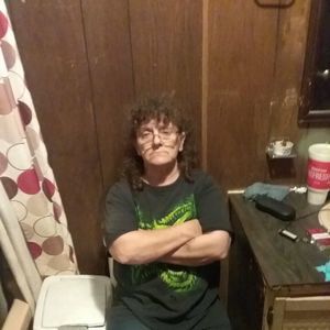 Meet your Posher, Joyce